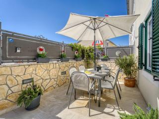 Holiday Home Old Queen by Interhome - Kraljevica - 0