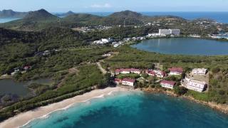 Breeze by the sea - Five Islands Village - 8