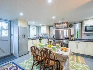 Holiday Home Loch Ness Granary by Interhome - Invermoriston - 4