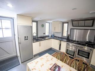 Holiday Home Loch Ness Granary by Interhome - Invermoriston - 2