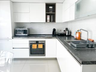 Balluta Bay Escape 200m Away - 5