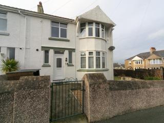 Near Holyhead Port & Newry Beach - 2 Pen Y Bryn Road, Holyhead - Holyhead - 0