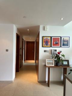 2BR with Breathtaking Sea View Yas Proximity - 3