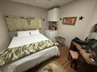 A Place to Stay Reservations Rooms - Bandera - 4