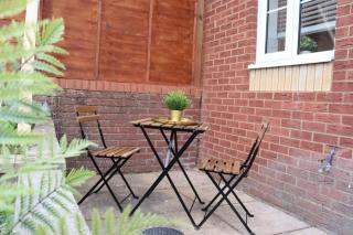 Bright Central 3BR Home - Milton Keynes - 7