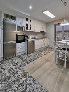 Belle Maison by ARoom VUT-LE-779 - León - 1