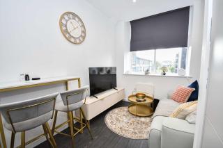Modern & Compact 1 Bedroom Apartment in Bradford - Bradford - 5