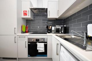 Modern & Compact 1 Bedroom Apartment in Bradford - Bradford - 1