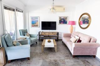 Stunning Sea View Duplex Apartment in Gundogan - Bodrum - 1