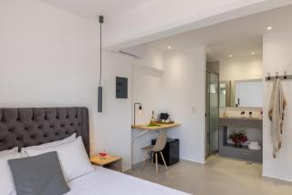 Chrysonisos Suites with Sunset & Seaviews near Kini - Ano Syros - 1