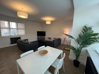 2 The Royal Apartments, Ground Floor, two Bed,Fast Wifi - Space Apartments - Parkeston - 8