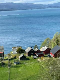 Historic Farm With Sea View Over Bjørnefjorden - - 8