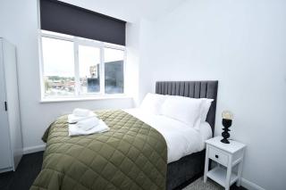 Fabulous Compact 1 Bedroom Apartment in Bradford - 9
