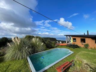 Increíble casa con vista a la Bahía de Puerto Godoy, Maullin. - Maullín - 6