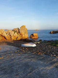 Ti an Avel, petite maison indépendante avec jardin à 5 minutes à pied de la mer - Plougrescant - 3