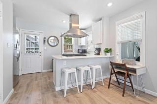 Margate Bungalow By the Beach I - Margate City - 7