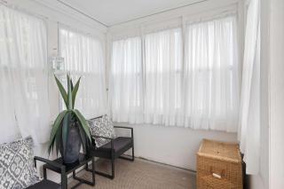 Margate Bungalow By the Beach I - Margate City - 5