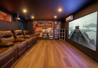 5BR Retreat with Theater and Game Room with Pool - San Antonio - 0
