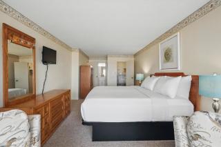 The Colony at Virginia Beach - 1