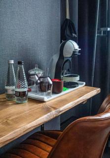 24 Catharine Street Hotel - 1