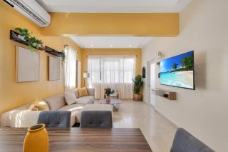 Amazing Group Home Near Beach, Nightlife for 18 - San Juan - 0