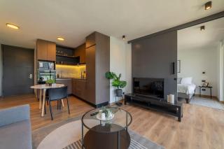 Modern 1BR steps from Escuela Militar - Santiago - 0