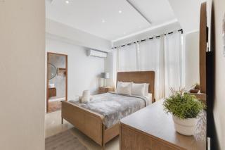 Amazing Group Home Near Beach, Nightlife for 18 - San Juan - 7
