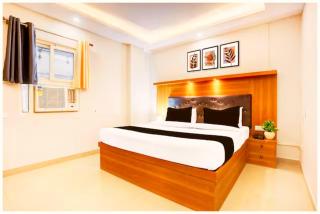 HOTEL ROYAL SPARK STAY Near Kali Temple- Best Hotel In Kolkata - Calcutta - 1