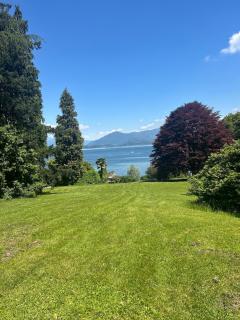 Villa overlooking Lake Maggiore with 3 suites - Ranco - 7
