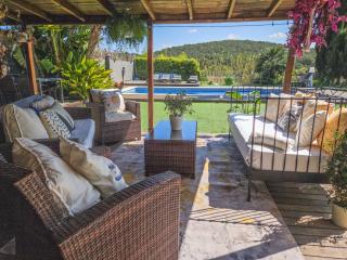 Spanish Experience, Villa & Pool - Can Trabal - 2