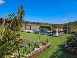 Spanish Experience, Villa & Pool - Can Trabal - 3