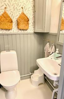 Family-friendly countryside house close to lake - - 1