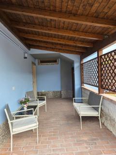 B612 bed & breakfast CAMERE - Rosciano - 1