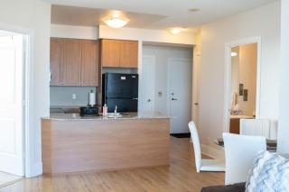 Spacious 2 bedrooms 2 bathrooms with Cozy Charm plus 1 Parking - Mississauga - 1