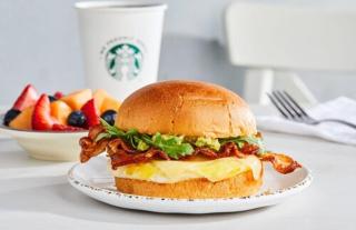 Courtyard by Marriott Jacksonville - 9