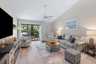 Beach and Golf Adventures 3 Bedroom Sleeps 6 - Pawleys Island - 0