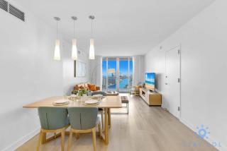 Infinite View Balcony Pool - 7