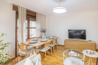El rincón de Lizarra, tu amplio apartamento en el centro de Estella - Estella - 2