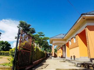 De Wamala Gardens & Hotel - - 0