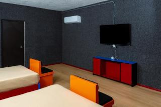 Hotel WW - 1