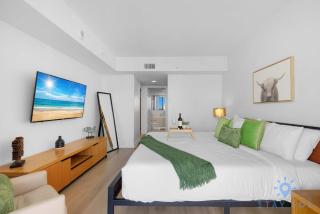 MODERNResortBALCONY - Hallandale Beach - 2