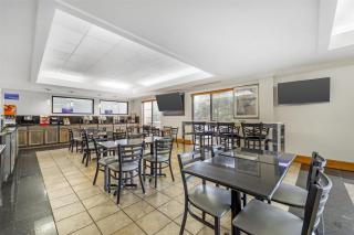 Best Western Chesapeake Bay North Inn - North East - 9
