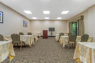 Best Western Chesapeake Bay North Inn - 3