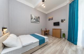 Art Apartment in Maidan - Kiev - 9