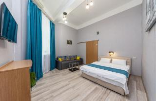 Art Apartment in Maidan - Kiev - 3