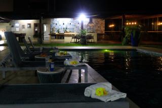 DE FRENTE PRO MAR - Casa Paraíso dos Corais 8 suítes, Praia Guarajuba - Guarajuba - 2