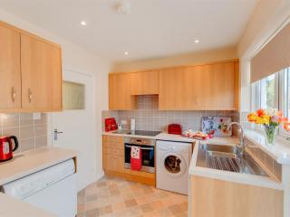 2 Bed in Brighstone IC132 - Brighstone - 4