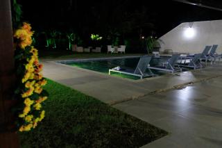 DE FRENTE PRO MAR - Casa Paraíso dos Corais 8 suítes, Praia Guarajuba - Guarajuba - 1