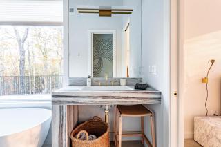 Secluded Modern Retreat in The Woods with Swimming Hole - 4