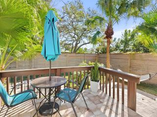 Anastasia Island Villa Duplex Single Level EV - 8